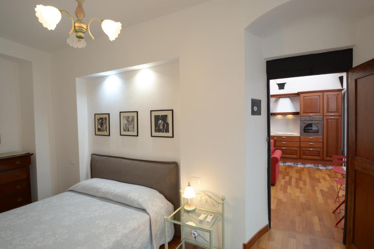 Soana Apartment Генуя Екстер'єр фото