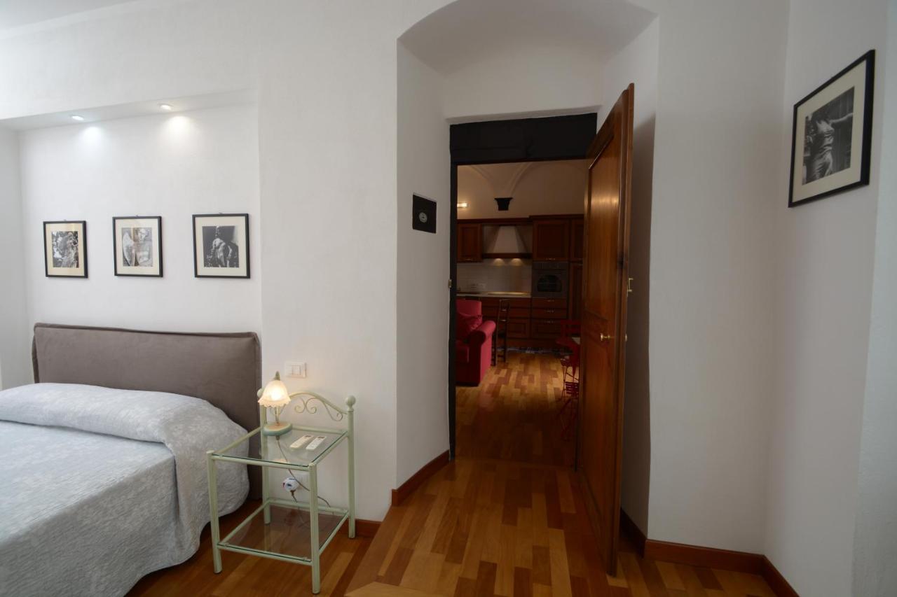 Soana Apartment Генуя Екстер'єр фото